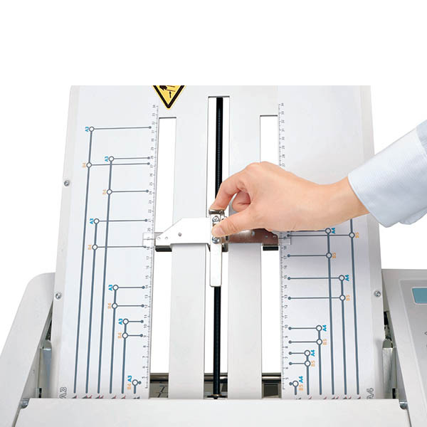 Ideal 8335 vouwmachine I83350011 213427 - 3