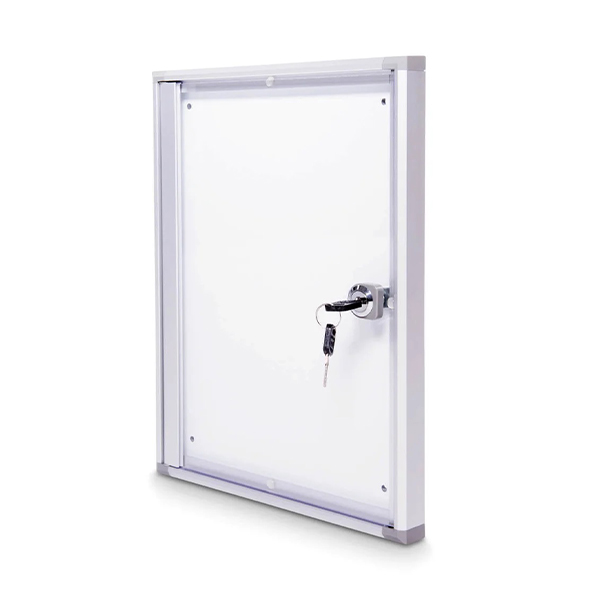 Maul vitrine